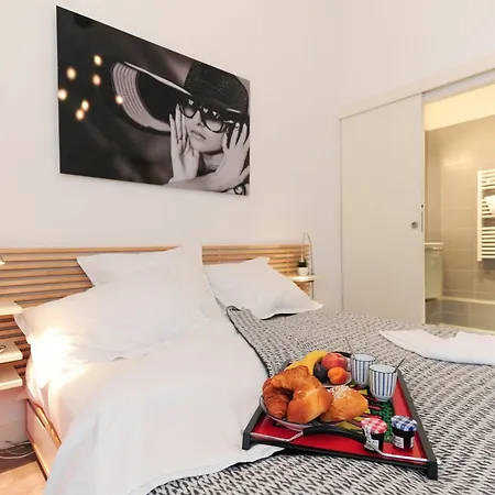 アパート La Salamandre A