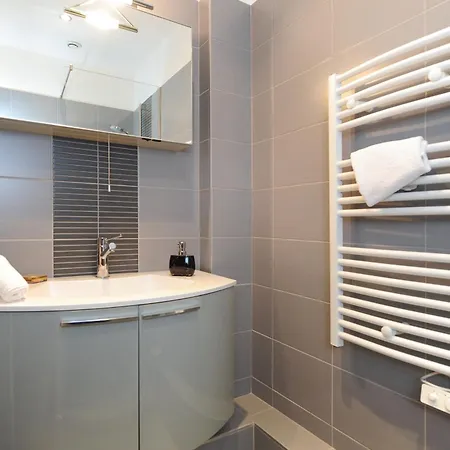 La Salamandre A アパート *