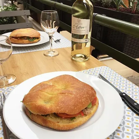 Апартаменты La Salamandre A Ницца